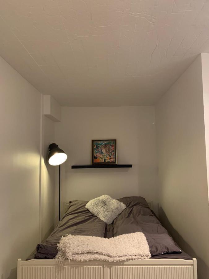 Centrumlaegenhet Med Egen Bastu Mariehamn Exterior foto